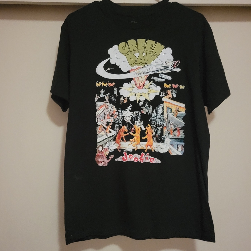 Green Day shirt